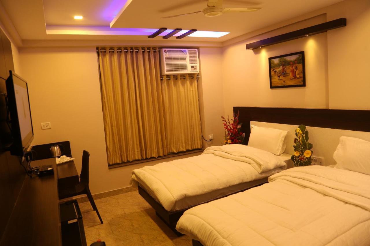 Hotel Marwar Excellency Mahamandir Exterior photo
